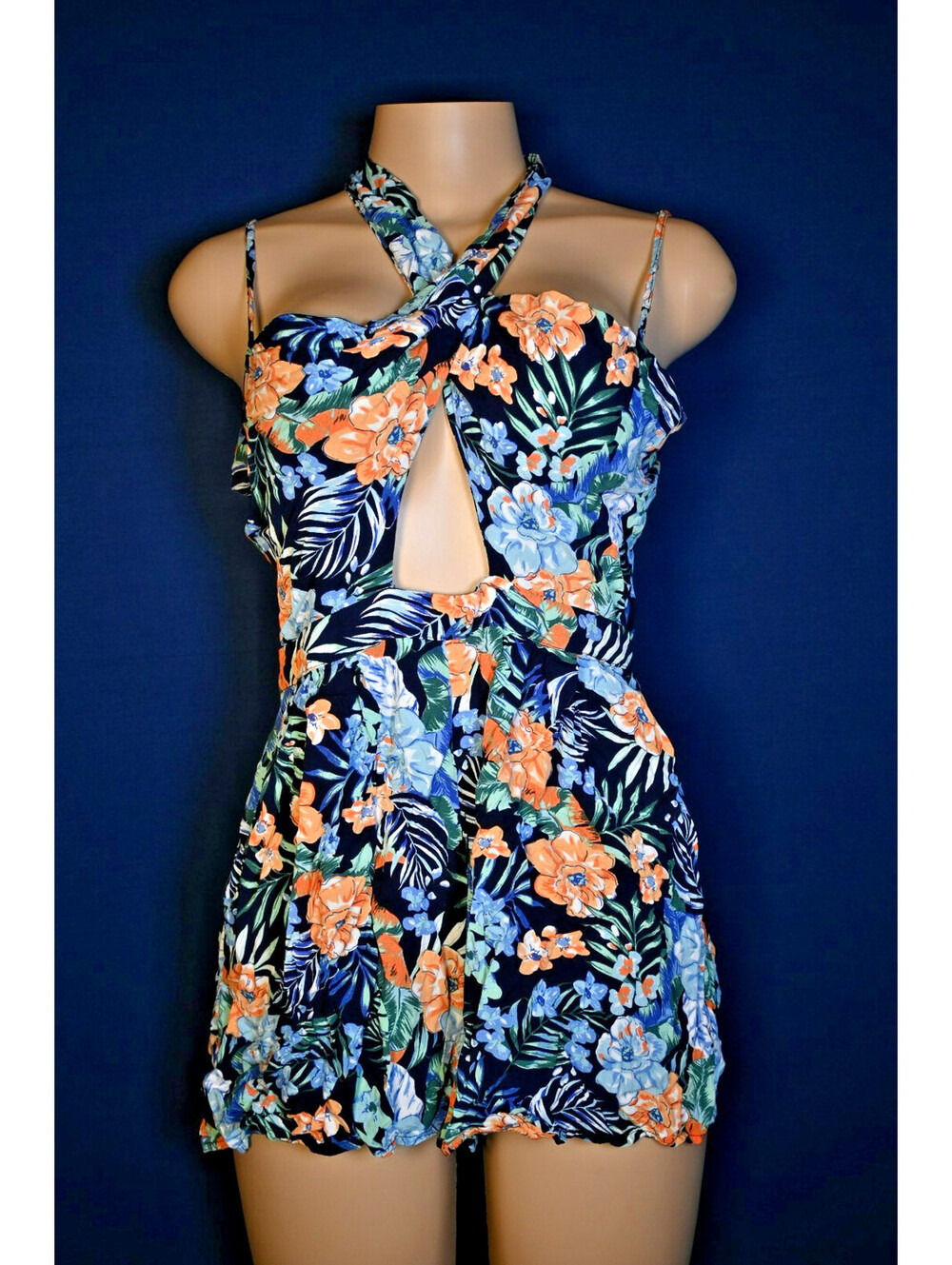 Blush & Lily Floral Rumper Size L Halter Meck Keyhole Cutout Ttopical Summer